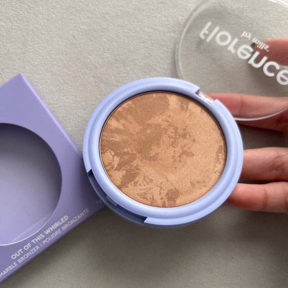 Florence by Mills Out of this Whirled Marble Bronzer - Picture 2 of 3